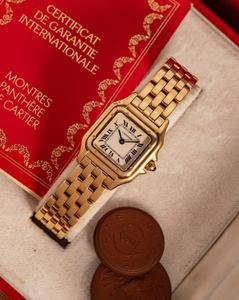 The Cartirer Panthere is an evergreen, especially when he comes in yellow-gold and a first owner…